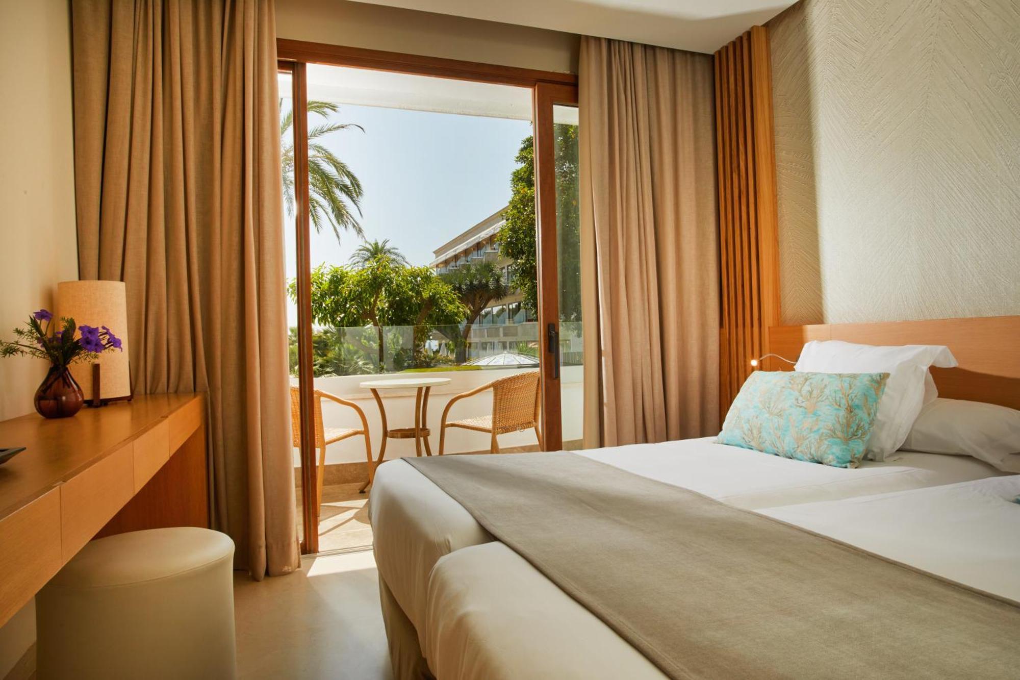 Hotel Son Caliu Spa Oasis Palmanova Стая снимка